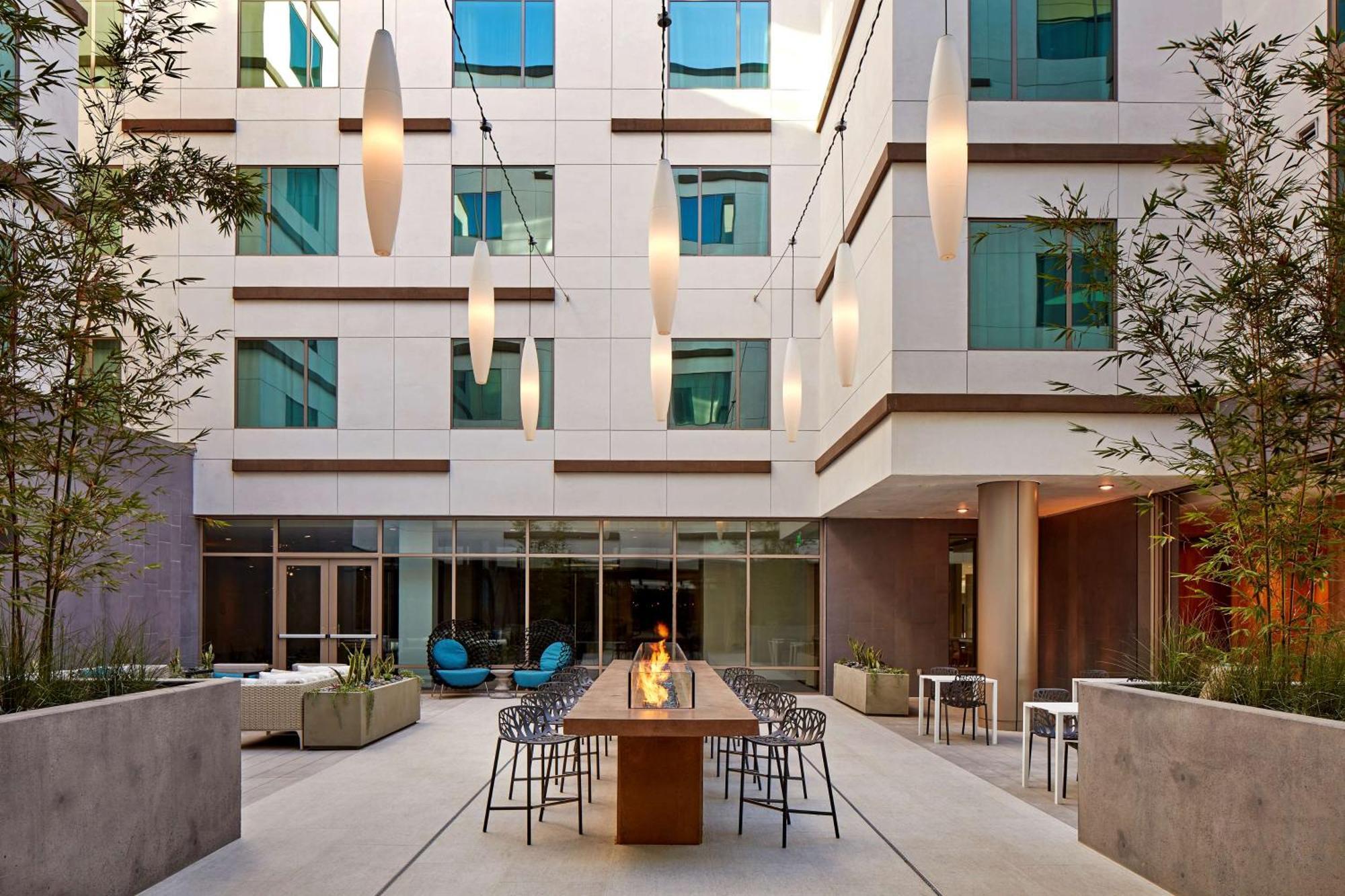 Homewood Suites By Hilton San Diego Downtown/Bayside Eksteriør bilde